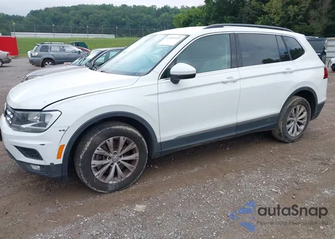 2018 Volkswagen Tiguan 2.0T Se/2.0T Sel z USA, uszkodzony, nr VIN 3VV3B7AX4JM003656